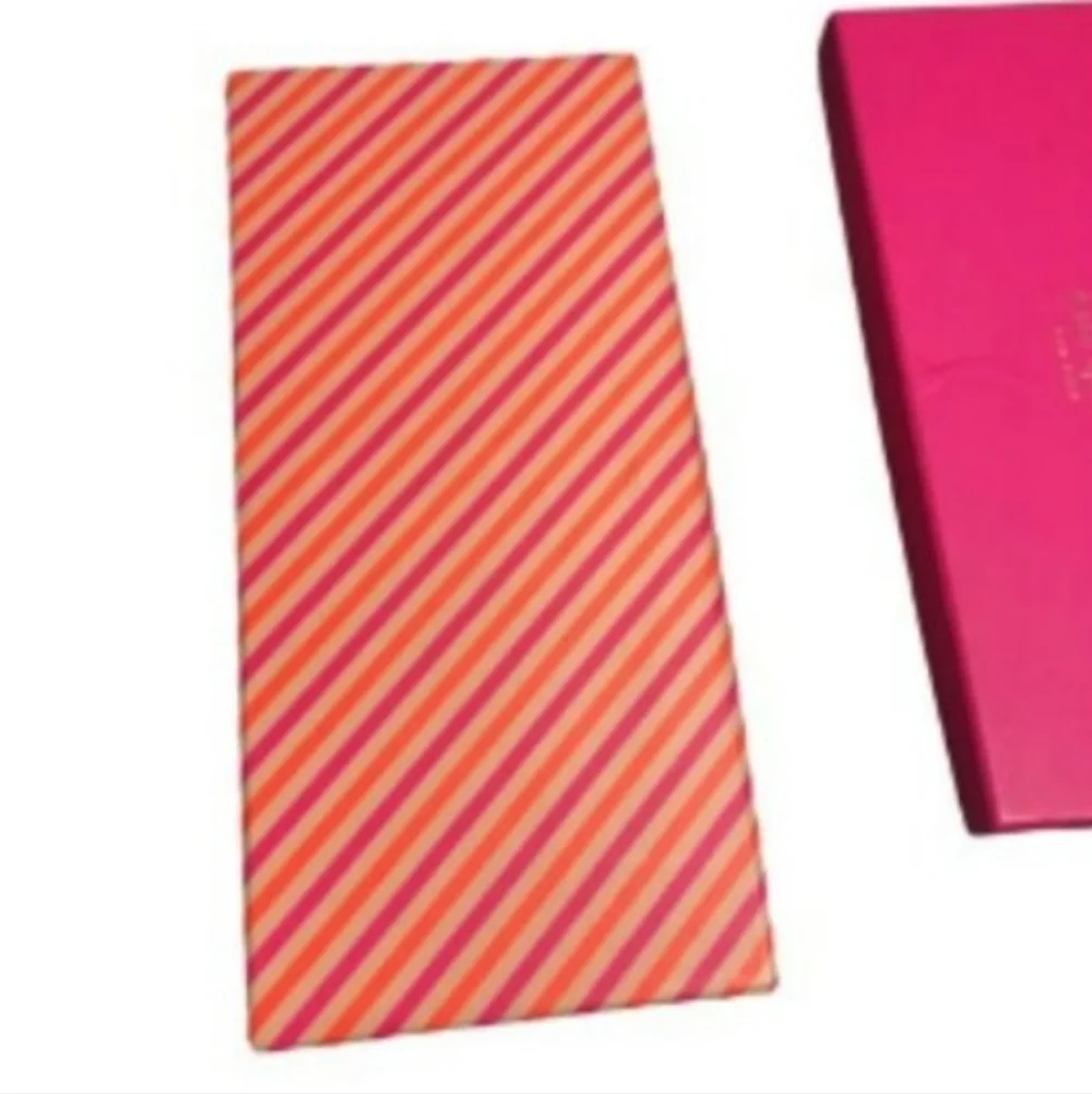 New in Box Kate Spade Bow Accent Mittens OS